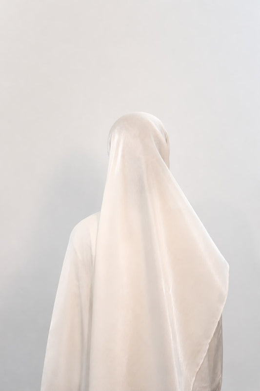 Shimmer Organza Hijab White