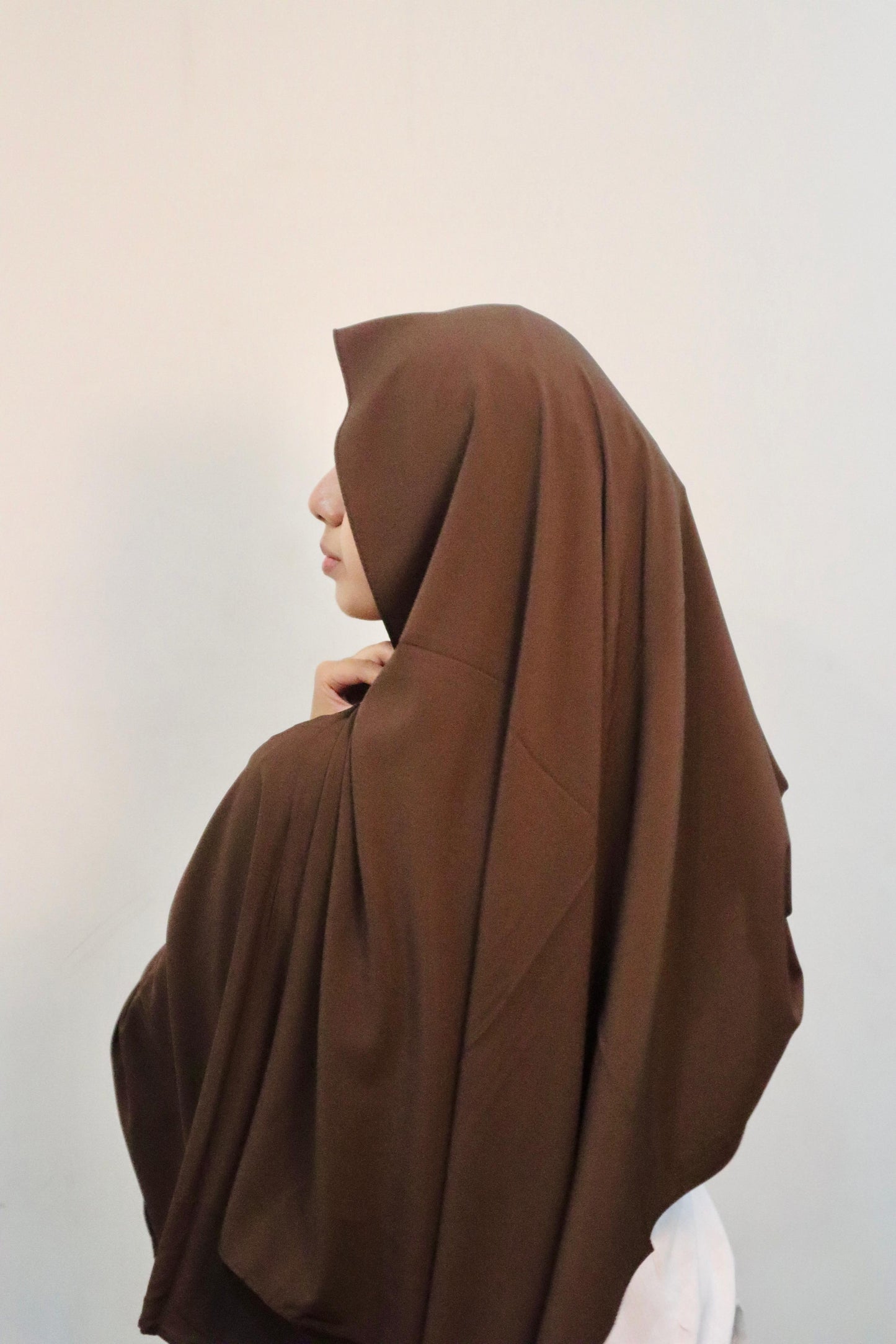 Stretchable Soft Cotton Hijab Brown