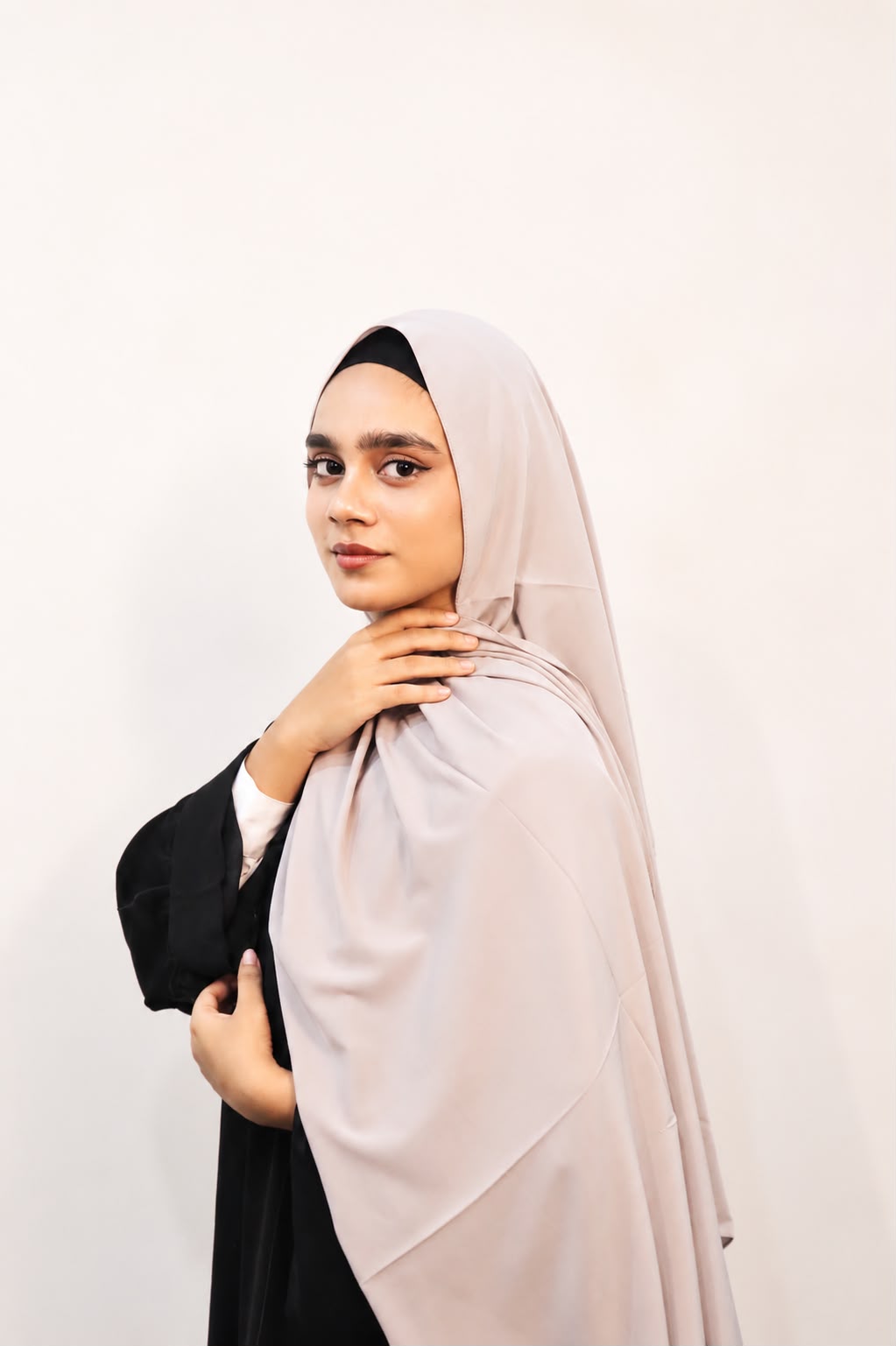 Stretchable Soft Cotton Hijab Soft Nude